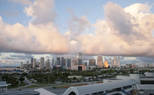 Panoramatický Pohled Miami Downtown Prvním Ranním Světle Florida — Stock fotografie