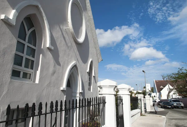 Chiese Colore Bianco Entrambi Lati Una Delle Strade Del Centro — Foto Stock