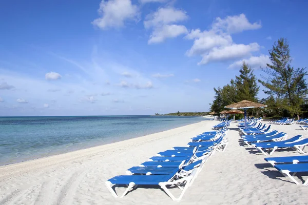 Isla del Caribe Mañana soleada — Foto de Stock