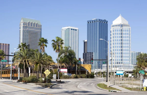 Skrzyżowaniu miasta Tampa — Zdjęcie stockowe