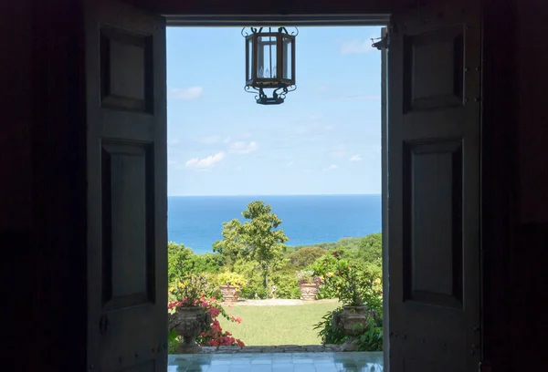 Framed View Caribbean Sea House Entrance Jamaica — Stock Photo, Image