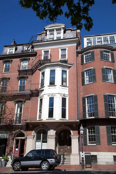 波士顿市中心的老式住宅建筑 马萨诸塞州 — 图库照片