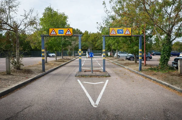 Wincheap Park 'a giriş ve Canterbury, Kent, İngiltere' deki Ride otoparkı..