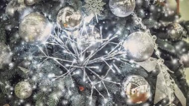 Farklı dekoratif Noel ağacı oyuncaklar yakın çekim