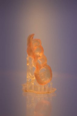 Fotopolymer 'in 3d yazıcısına insan çenesi yazdırıldı.