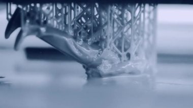 Stereolitografi Dpl, Sla şekil oluşturma 3d printerlere harcama maddeler