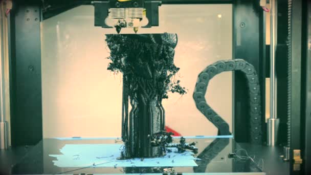 Objecten afgedrukt door 3d printer. — Stockvideo