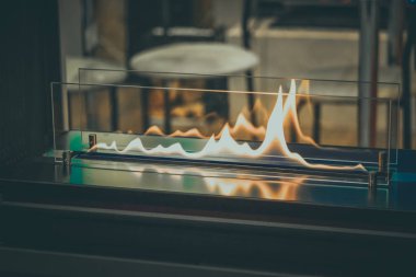 Etanol gaz Biofireplace yanığı. Çağdaş Dağı biyoyakıt