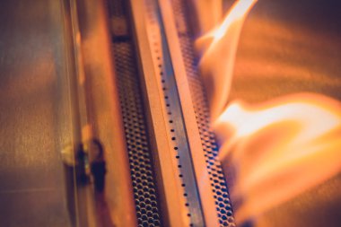 Modern biyo-şömine etanol gazı üzerine.