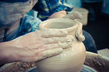 Potter kalıpları kil sürahi pot portre