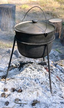 kapalı kapta su ısıtıcısı