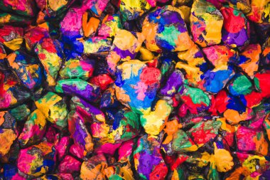 çok renkli boya ile kaplı taşların yaratıcı soyut arka plan