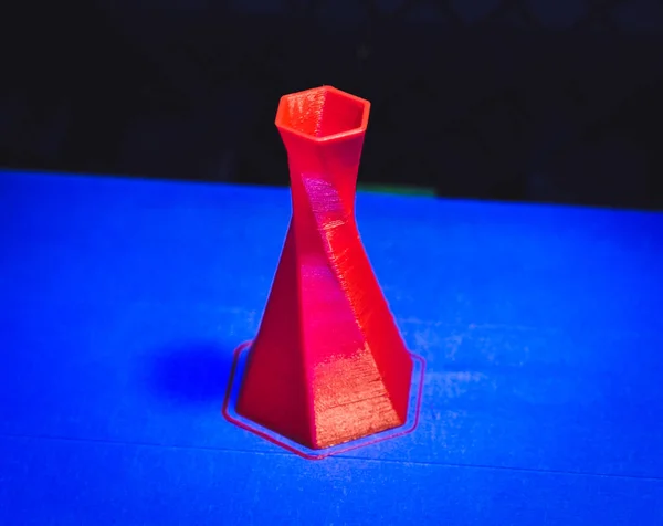 model is printed on the 3D printer close