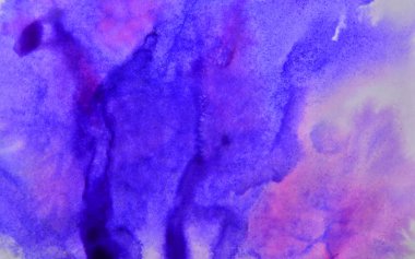 Mavi pembe mürekkep yayılır