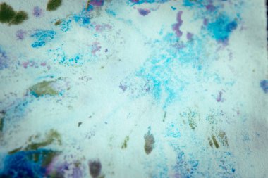 Çok renkli boya lekeleri, damlalar, sıçramalar, karıştırma. Soyut arka plan