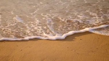 su deniz dalgası kumlu yakın çekim