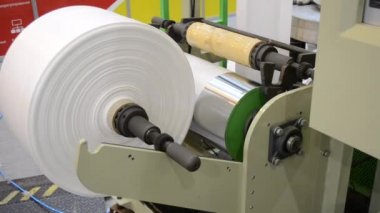 Plastik torba yapma makinesi