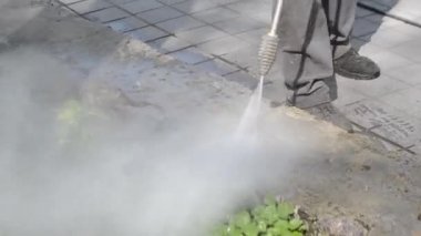 Sokak temizleme basınçlı su