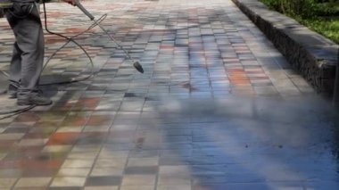 Sokak temizleme basınçlı su