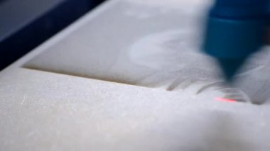 Lazer oyma ahşap üzerine