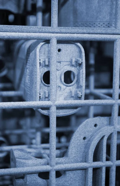 Erimiş plastik baruttan 3 boyutlu yazıcıya yakın plan baskı yapılmış. Erimiş poliyamid tozundan 3 boyutlu yazıcıya basılmış bir model. Yeni modern 3D baskı teknolojisi. Çoklu Jet Füzyon MJF teknolojisi