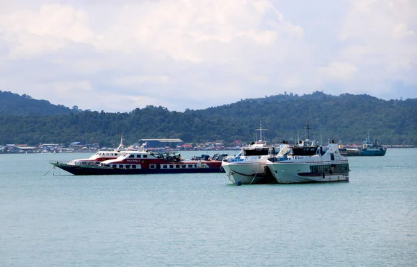 Ülke Malezya Şehri Langkawi Tarihi 2020 Mavi Sularda Penang Dan — Stok fotoğraf