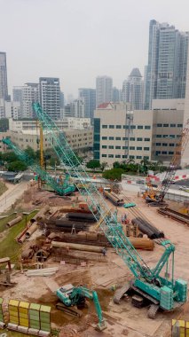 Ülke - Singapur Tarihi 04 / 24 / 2020 Vinçli yeni şantiye