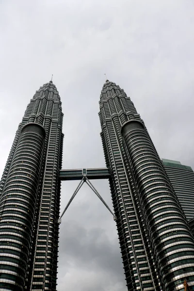 Kraj Malezja Miasto Kuala Lumpur Data 2020 Bliski Widok Petronas — Zdjęcie stockowe