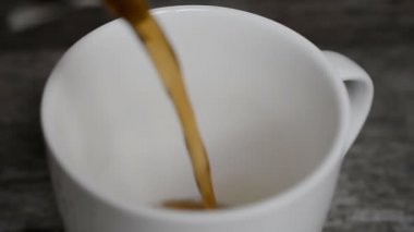 Kahve Kupası ağır çekim görüntüleri
