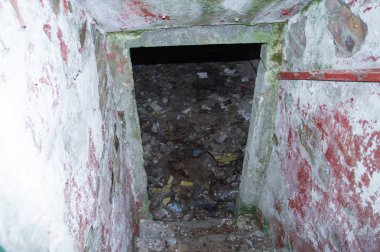 sığınak içinde uzun koridor