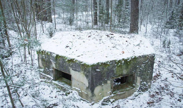 Pequeno bunker militar — Fotografia de Stock