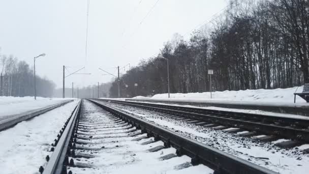 Invierno ferrocarril paisaje — Vídeo de stock