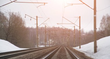 Demiryolu yol elektrik
