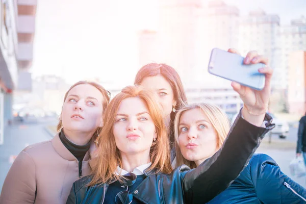Womans selfie urban — Stock Photo, Image