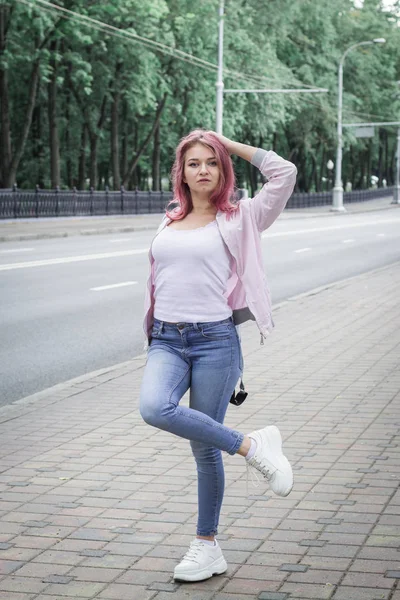 Jong rood haar meisje portret — Stockfoto