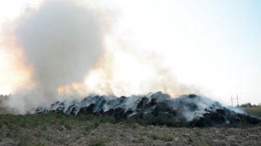 Buğday tarlası yangını