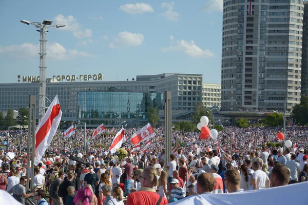 Minsk Bélaro Agosto 2020 Decenas Miles Personas Salieron Las Calles — Foto de Stock