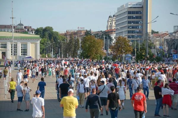 Minsk Belarus Серпень 2020 Десятки Тисяч Людей Вийшли Вулиці Мінська — стокове фото