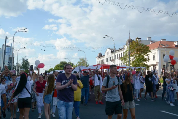 Minsk Belarus Серпень 2020 Десятки Тисяч Людей Вийшли Вулиці Мінська — стокове фото