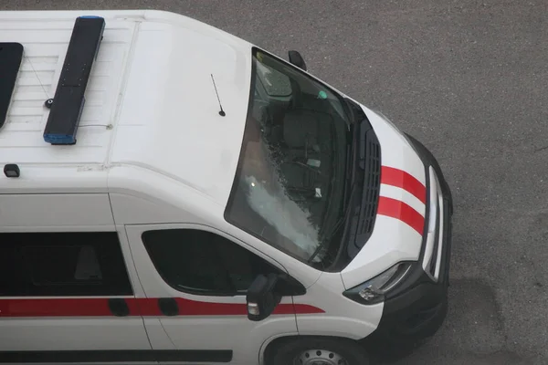 Blanco Europeo Ambulancia Coche Mini Autobús Vista Superior Cerca Con — Foto de Stock