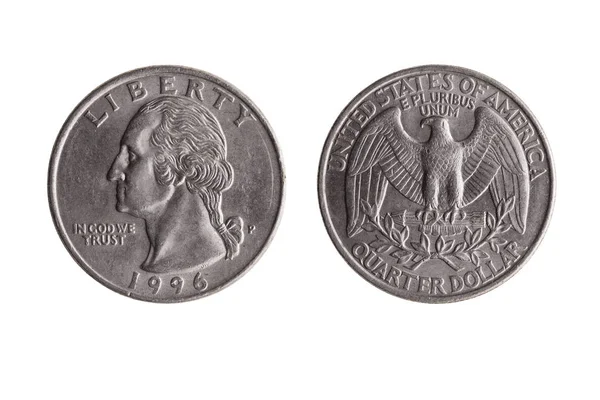 美国季度美元镍硬币 与画像乔治 华盛顿正面和秃鹰反向切割和孤立的白色背景 — 图库照片