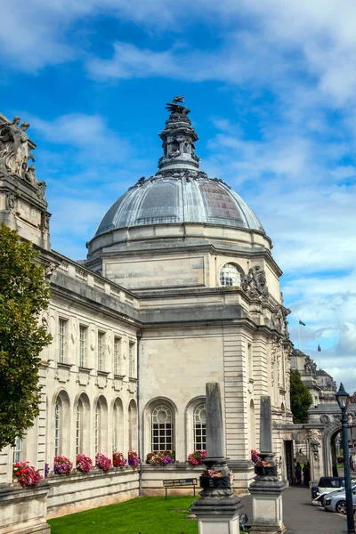 Cardiff Gales Reino Unido Agosto 2016 Ayuntamiento Que Edificio Cívico —  Fotos de Stock