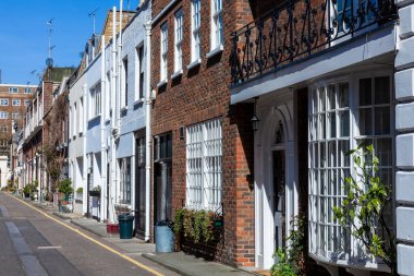 İngiltere 'de Marylebone Londra' da eski at ahırlarından binalara dönüştürülmüş...