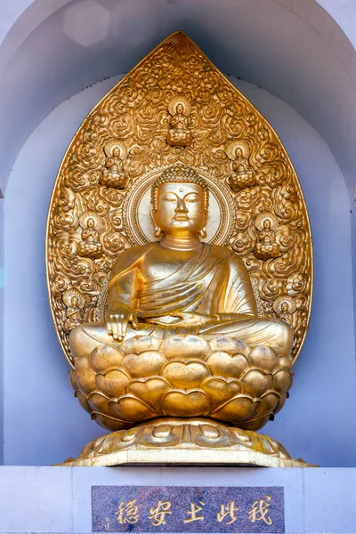 London February 2012 Gilded Bronze Gold Buddha Statue One Four — Stock Photo, Image