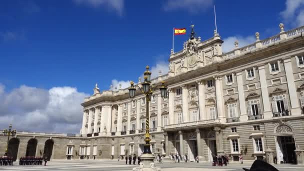 Madrid Spain April 2018 Ceremony Solemn Changing Guard Royal Palace — Stok video