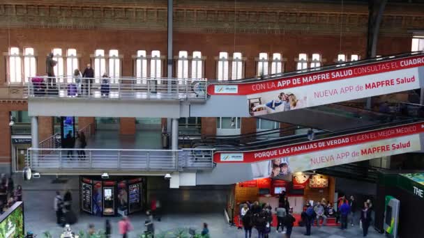 Madrid España Abril 2018 Estación Ferroviaria Atocha Caducidad — Vídeos de Stock