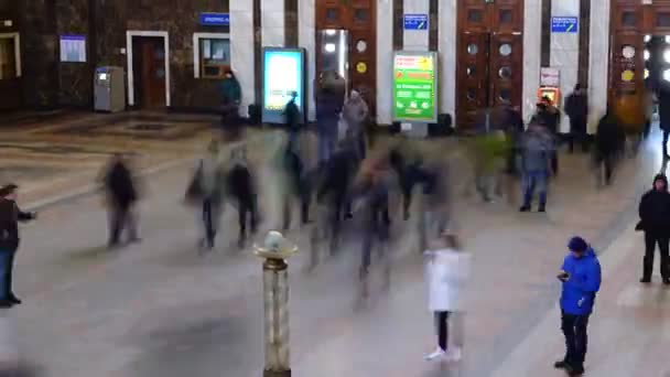 Kiev Ukraine Maart 2018 Passagiers Het Station Van Kiev — Stockvideo