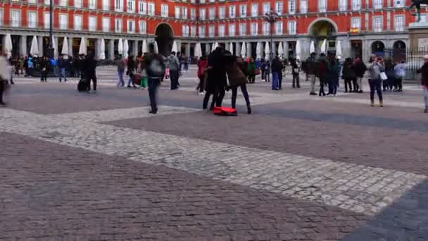 Madrid Spagna Marzo 2018 Turisti Plaza Mayor Timelapse — Video Stock