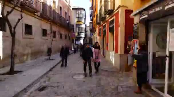 トレド スペイン 2018年3月29日 都市の通りに知られていない人々 過経過 — ストック動画