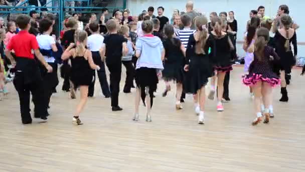 Apresentações Públicas Danças Sala Campo Treinamento Internacional Dança Ucrânia Yaremche — Vídeo de Stock